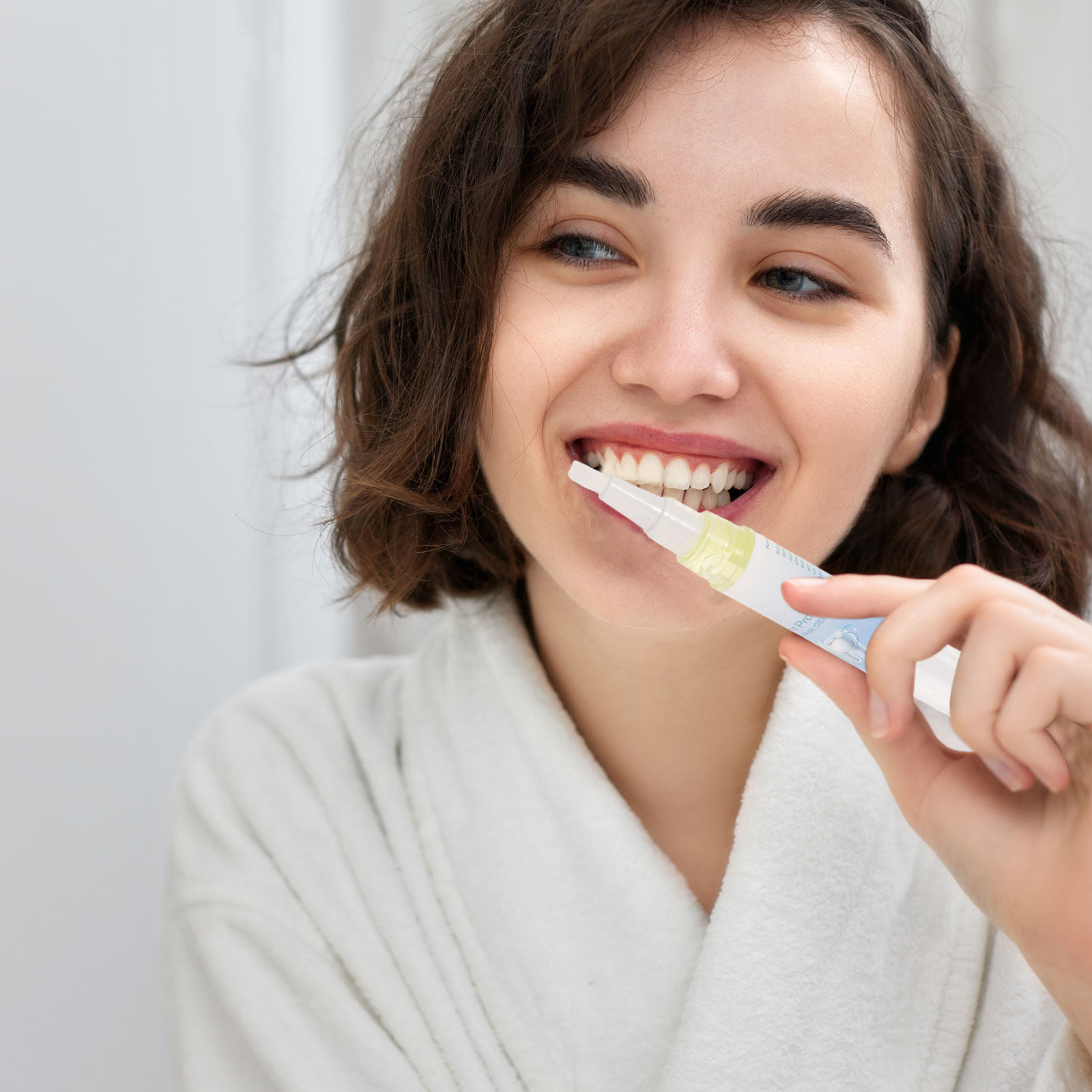 Teeth Whitening Gel Pen - 2 adet diş beyazlatma kalemi taşınabilir
